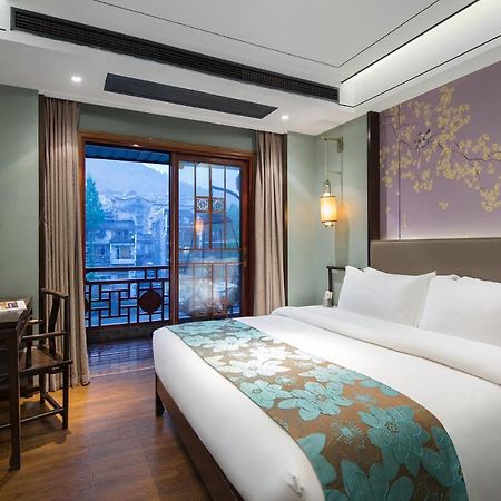 Morninginn, Phoenix Ancient City Tuojiang 펑황 외부 사진