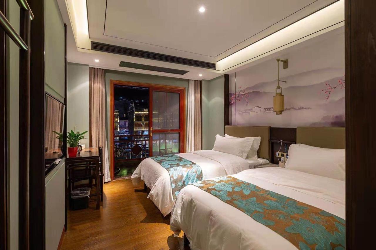 Morninginn, Phoenix Ancient City Tuojiang 펑황 외부 사진